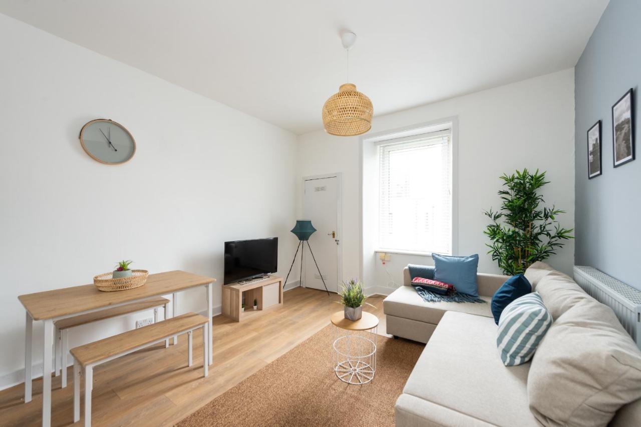 Lovely 1-Bedroom Apartment In Edinburgh Bagian luar foto